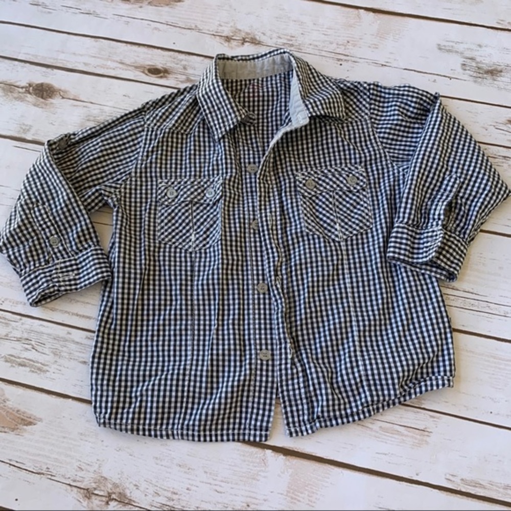 Pumpkin patch button down